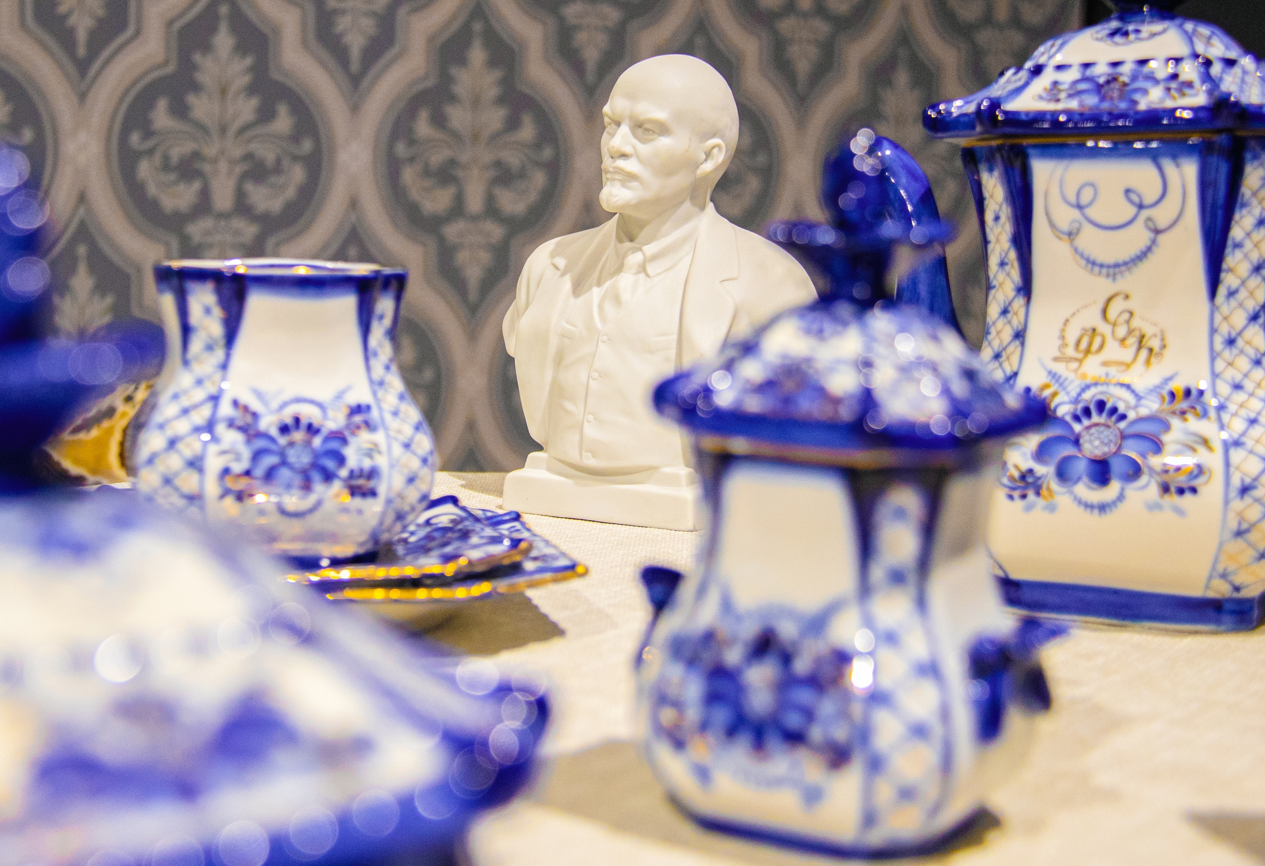 Выставка «Его величество фарфор»